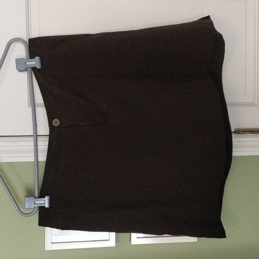 White Sierra Skort, Size XL, Black